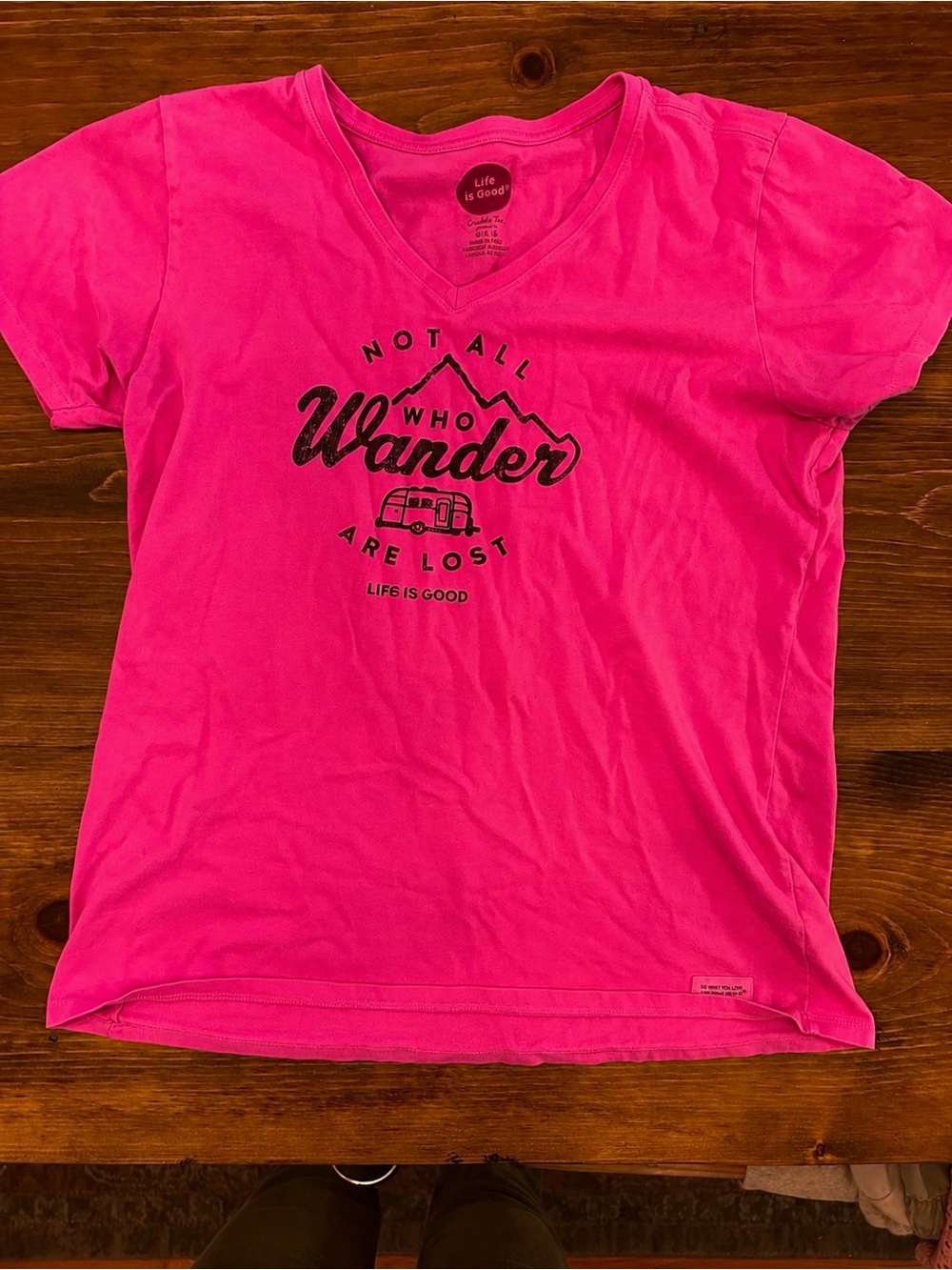 Life is Good Hot Pink V Neck Not All Who Wander Are Lost Graphic Tee Large